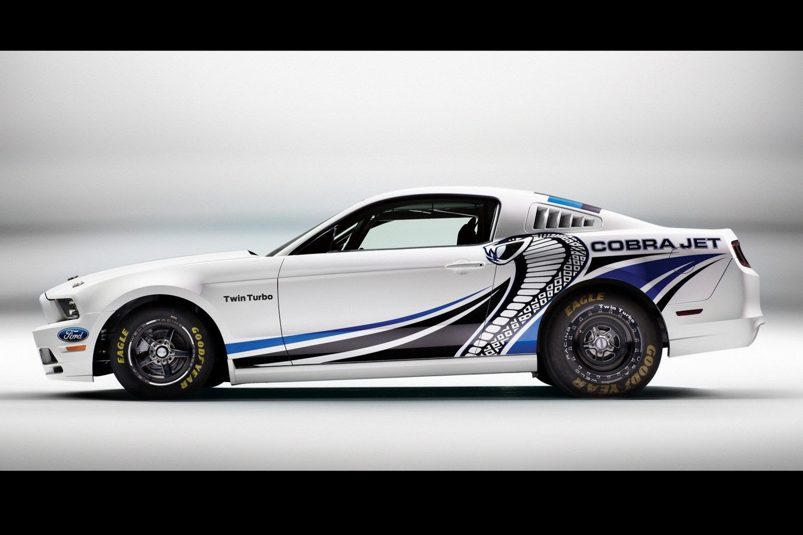 [Ford-Mustang-Twin-Jet-Cobra-5%255B2%255D.jpg]
