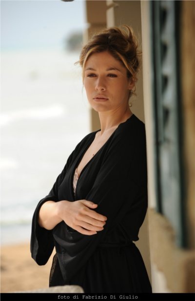 [Il-giovane-Montalbano-243.jpg]
