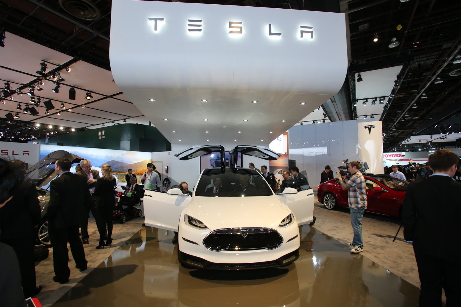 [Tesla-Model-X-6%255B2%255D.jpg]