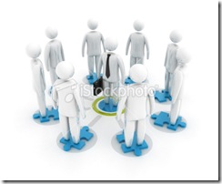 istockphoto_13551209-teamwork-with-puzzle istockphoto_13551209-teamwork-with-puzzle