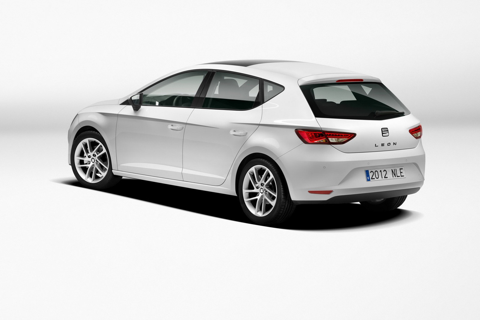 [2013-Seat-Leon-12%255B2%255D.jpg]