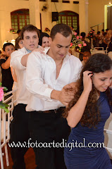 Fotos do evento Taiane e Tadeu. Foto numero 3483 do estudio Foto Arte Digital, de Itaborai, RJ, que faz fotografia de casamentos (fotos de casamento), fotos de aniversario (fotografia de aniversario), fotos de 15 anos, fotos de criancas (fotografia infantil), fotos de eventos sociais, videos de casamento, videos de 15 anos, videos de making-of, videos de aniversario, video infantil (video de criancas) e videos de eventos sociais. Fotojornalismo e videojornalismo em Itaborai, RJ.