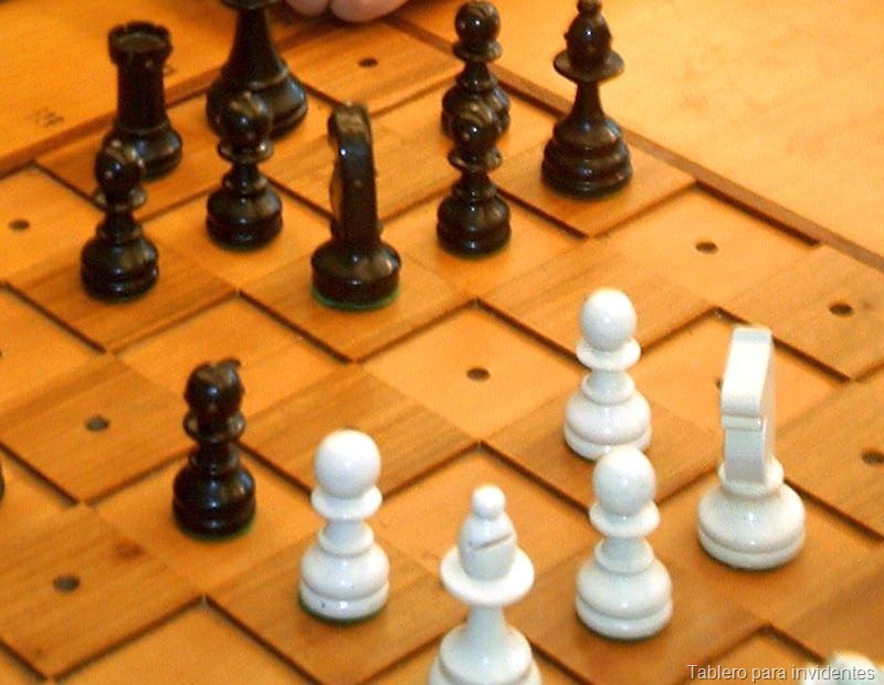 [tablero%2520invidente%255B7%255D.jpg]
