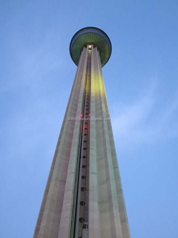 [tower-of-the-americas-518.jpg]