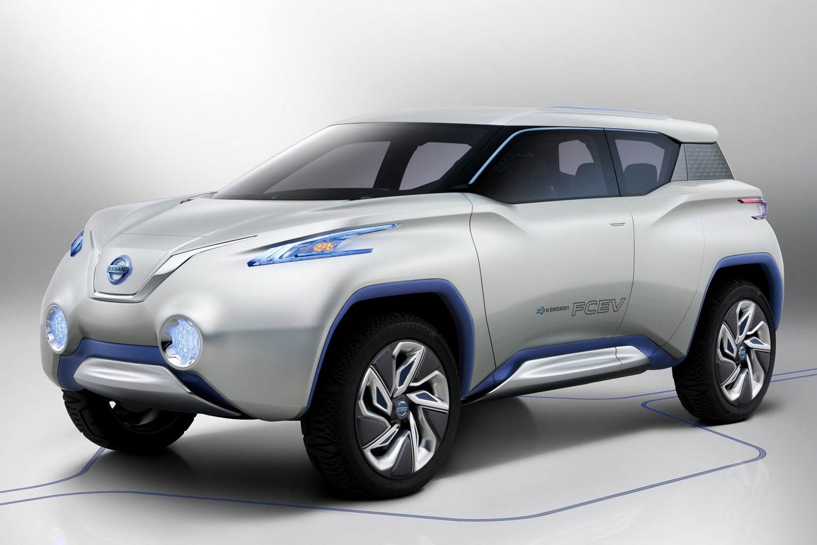 Nissan-TeRRA-1[2].jpg