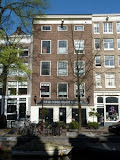 P1010025-225x300.jpg