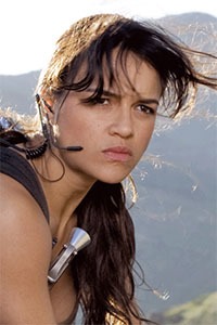 Eltűnik és megjavul a legszexibb latina, Michelle Rodriguez