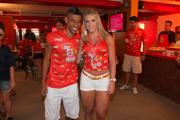 Leo Moura e Maria