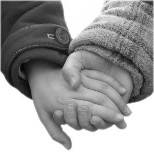 [hands%255B2%255D.jpg]