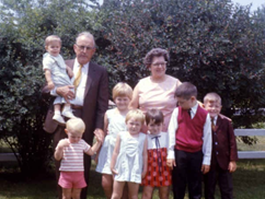 c0 Here is a picture of Grandpa and Grandma Cairns (Thomas Cairns and Geneva Cairns) and grandchildren circa 1972. 