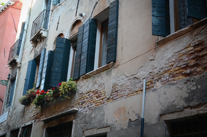 [Gondola%2520-%2520walls%255B2%255D.jpg]