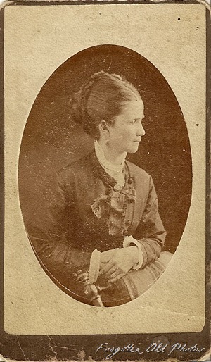 Canadian Lady Cdv Solway Canadian Lady Cdv Solway