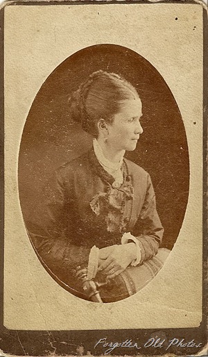 Canadian Lady Cdv Solway