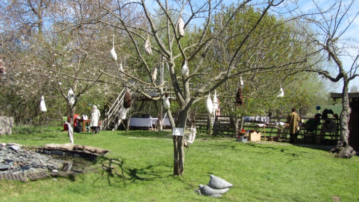 [Baum%2520mit%2520Gew%25C3%25B6lle%2520von%2520Petra%255B4%255D.jpg]