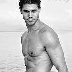 Veja esse e outros ensaios no http://www.my.opera.com/theboyv02