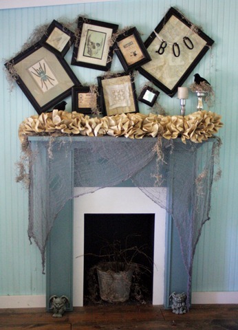 [Halloween%2520Mantle%255B5%255D.jpg]