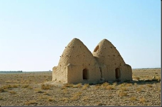 [Casas_colmeia%2520casas%2520de%2520barro%255B5%255D.jpg]