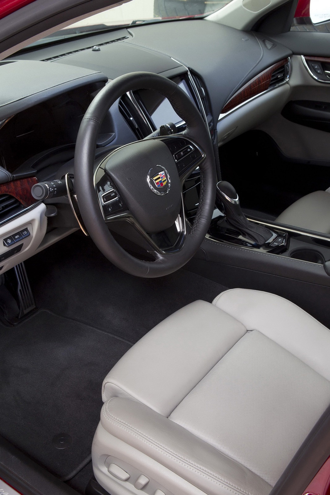 [2013-Cadillac-ATS-136%255B2%255D.jpg]
