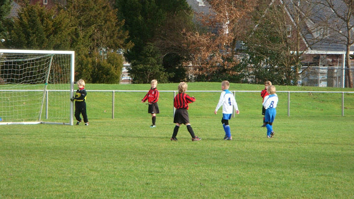 2011 - 17 DEC - WVV F3 - BATO F1 009.jpg