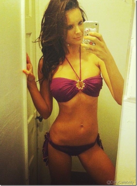 Laura-Shields-hot-1 Laura-Shields-hot-1