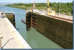 7938  St. Catharines - Welland Canals Centre at Lock 3 - Viewing Platform - WILF SEYMOUR tug and her barge ALOUETTE SPIRIT downbound