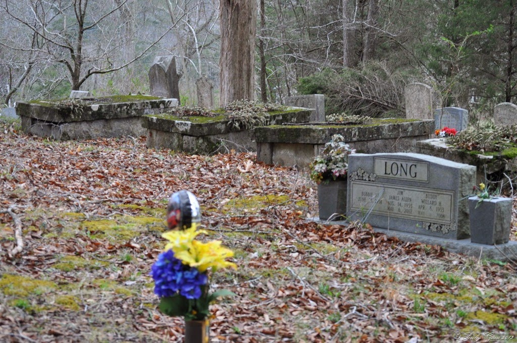 [03-23-14-Long-Georgia-Cemeteries-043.jpg]