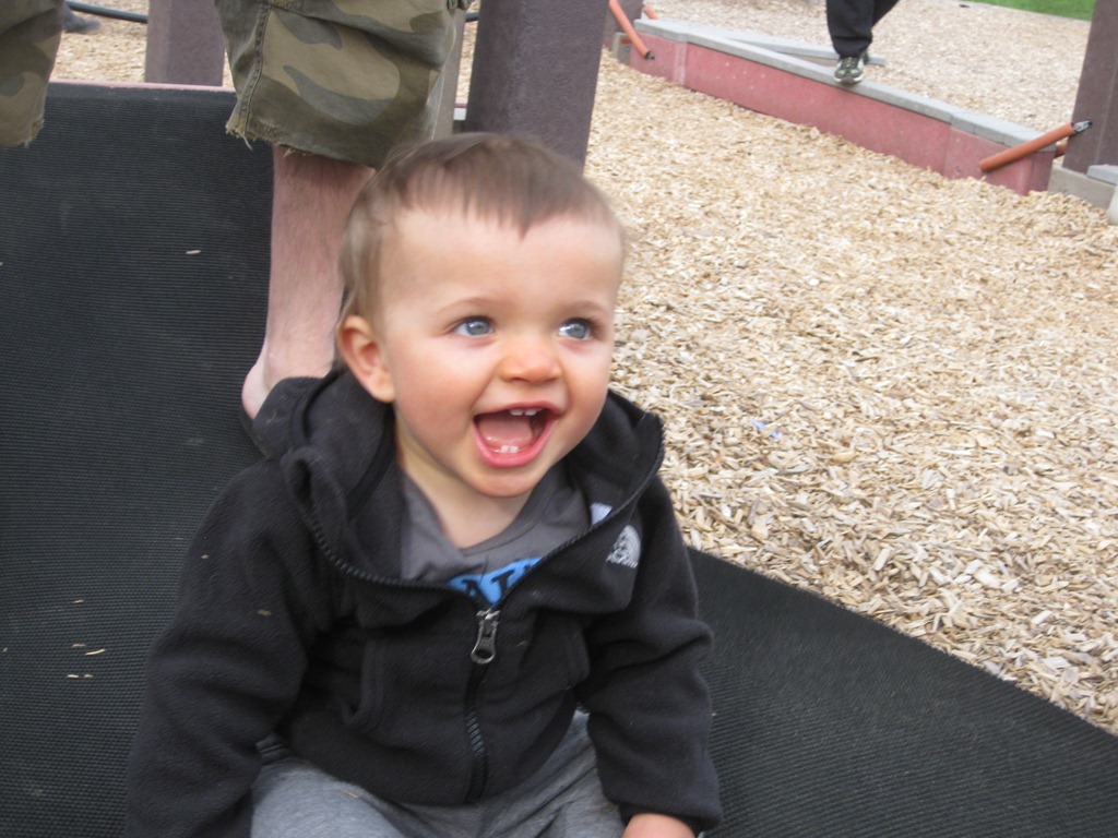 [2012.04.14%2520Project%2520Playground%2520%252818%2529%255B4%255D.jpg]