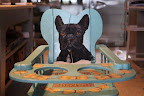Oh my, Sharkey!  Will you take a look at this very fancy chair!