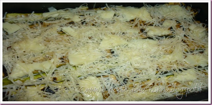Sformato di zucchine con mozzarella e parmigiano (6)