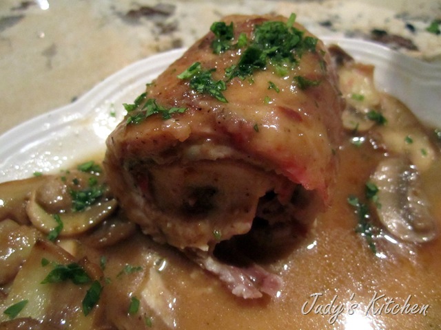 [chickensaltimbocca29.jpg]