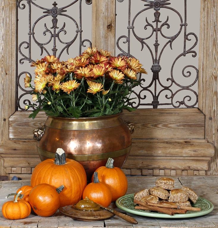 [Antique%2520Accessories%2520with%2520pumpkins%2520and%2520scones%255B10%255D.jpg]