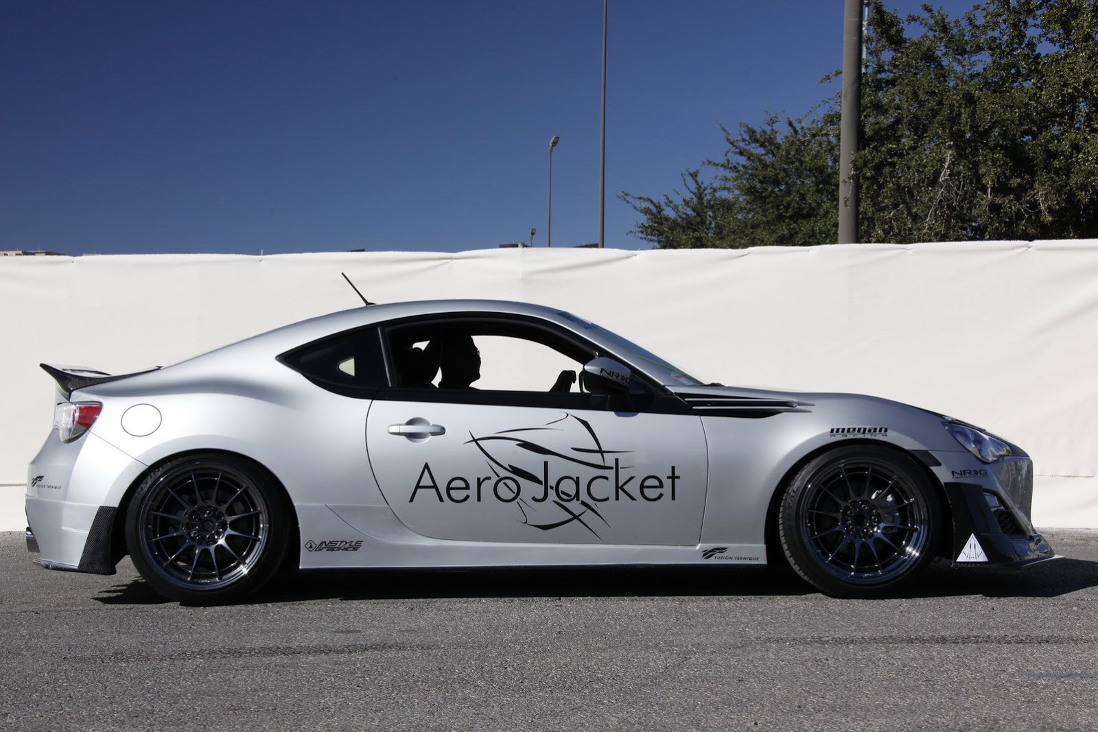 [Scion-FR-S-Tunes-32%255B2%255D.jpg]