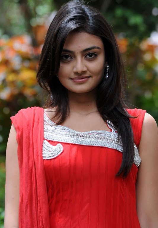 [Nikitha-Narayan-New-Cute-Still%255B3%255D.jpg]
