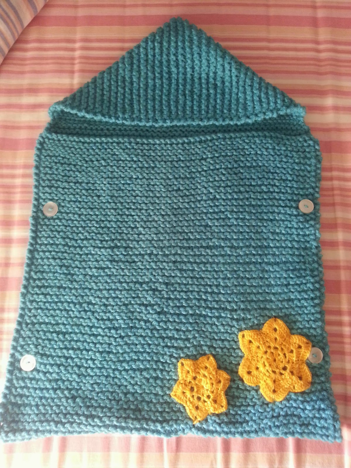 Un viernes de Abril: Saco para bebé