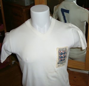 england tshirt.jpg