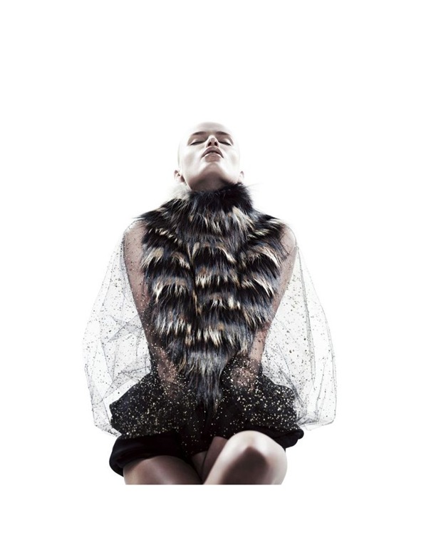 [natasha-poly---Vogue-China-Collectio.jpg]