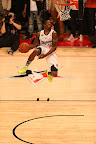 wearing brons nba lebron10 volt eric bledsoe 05 Wearing Brons: Eric Bledsoe Takes Flight in Volt LeBron Xs