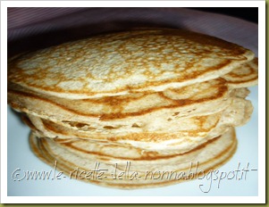 Pancakes ai quattro cereali con latte di soia, zucchero di canna e sciroppo d'agave (8)
