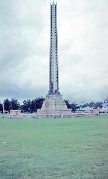 [Rizal-Monument-with-Metal-Tower5.jpg]