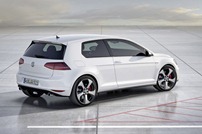 2014-VW-Golf-GTI-2 2014-VW-Golf-GTI-2