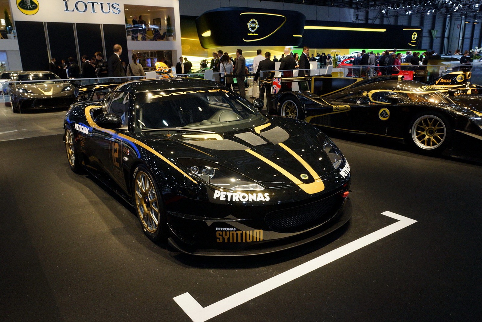 [Lotus-Evora-GTE-9%255B2%255D.jpg]