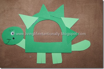 D is for Dinosaur Letter Craft for Preschoolers D is for Dinosaur Letter Craft for Preschoolers