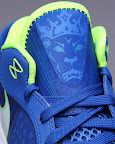 nike air max lebron 8 v2 low blue citron sprite 11 01 Obey Your Thirst! Nike LeBron 8 V2 Low Sprite is Hitting Retail