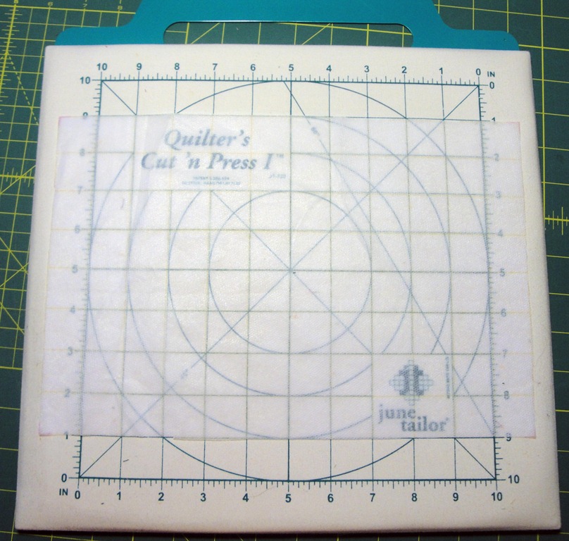 [3%2520fusible%2520on%2520cut%2520n%2520press%255B3%255D.jpg]