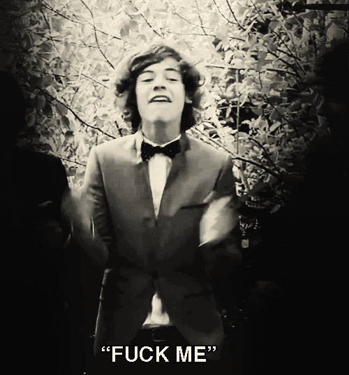 [harry-styles-one-direction-Favimcom-367966%255B3%255D.gif]
