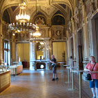 Europe 015 Vienna Operal House - Jenni.jpg