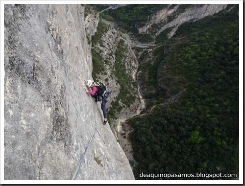 Via Gali-Molero 500m 6b Ae (V A1 Oblig) (Roca Regina, Terradets) (Victor) 0075 Via Gali-Molero 500m 6b Ae (V A1 Oblig) (Roca Regina, Terradets) (Victor) 0075