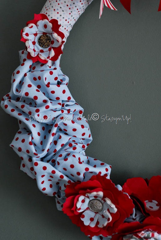 [wreath%2520close%255B10%255D.jpg]