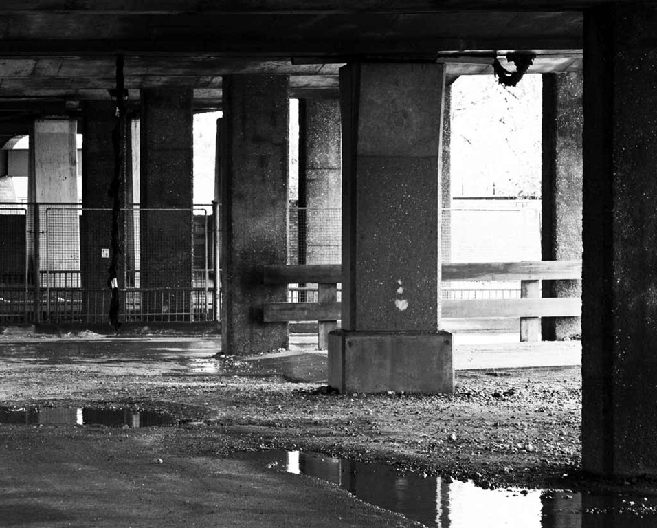 [Under-the-Bridge%255B7%255D.jpg]