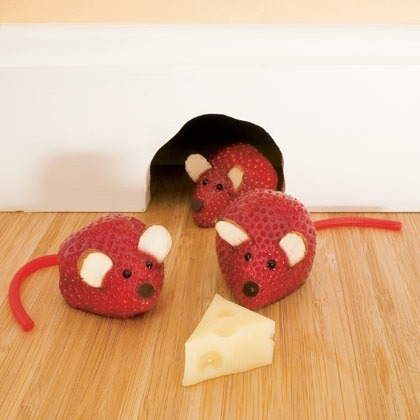 [strawberry-mice-spring-recipe-photo-420-FF0507EFCA01%255B3%255D.jpg]
